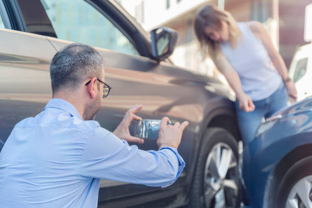 Professional Car Insurance Near Me technician working in Dunedin, FL
